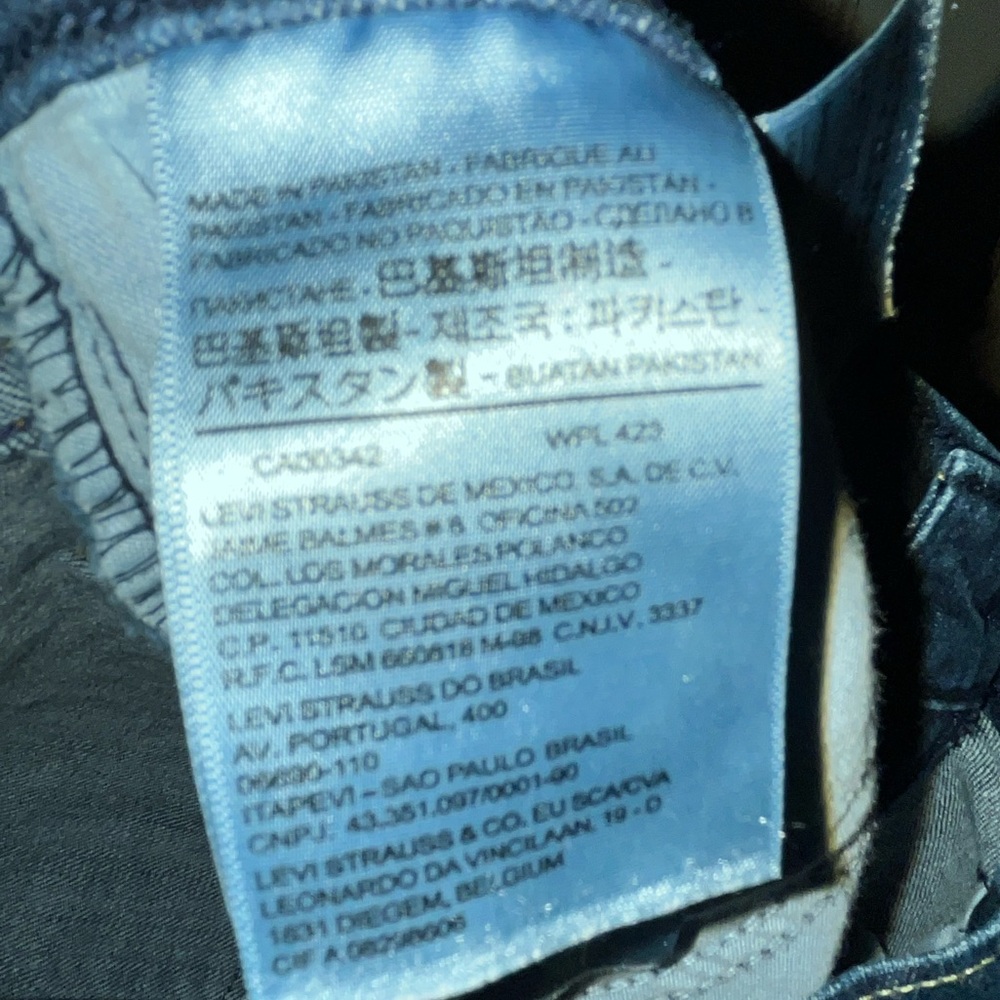 Levi's 505 Women's Straight Leg Jeans in Deep Blue - Picture 6 of 6